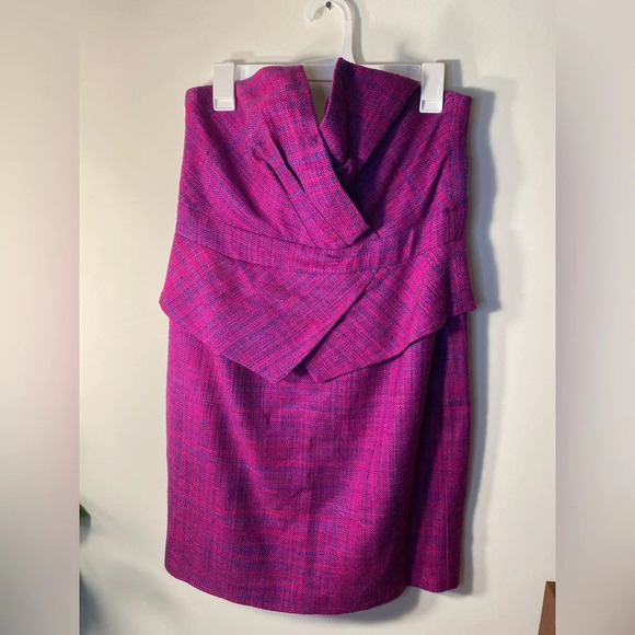 TRINA TURK||  Silk FUCHSIA STRAPLESS TWEED Mini  DRESS, Holiday dress! - Picture 6 of 7